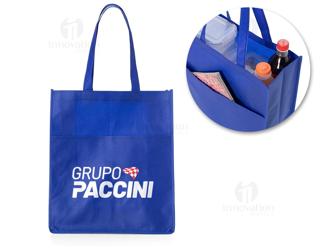 Kit com 6 porta copos em forma de círculo, feitos de madeira com estampas coloridas e um suporte para organizá-los. Kit com 6 porta copos em forma de círculo, feitos de madeira com estampas coloridas e um suporte para organizá-los.