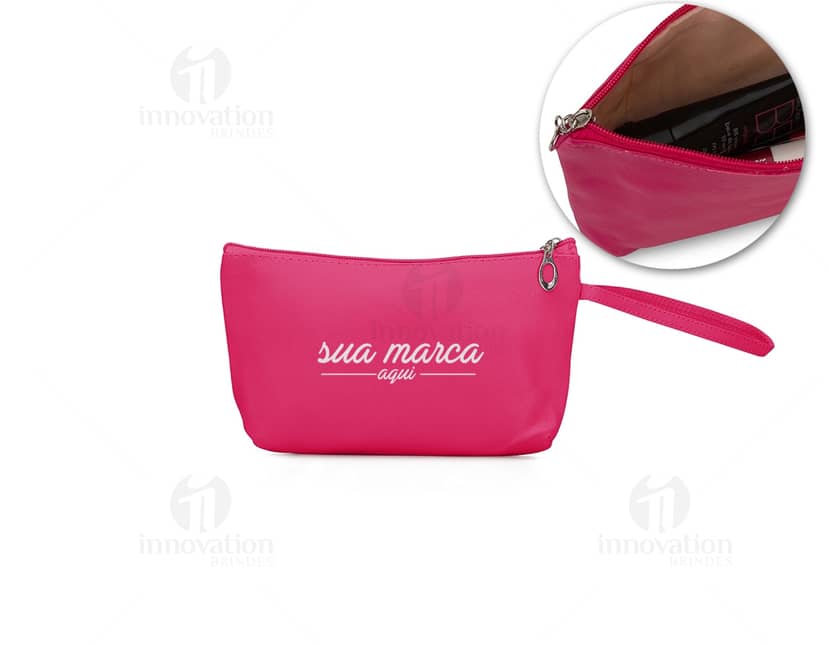 Necessaire em tecido 600D com zíper duplo.
