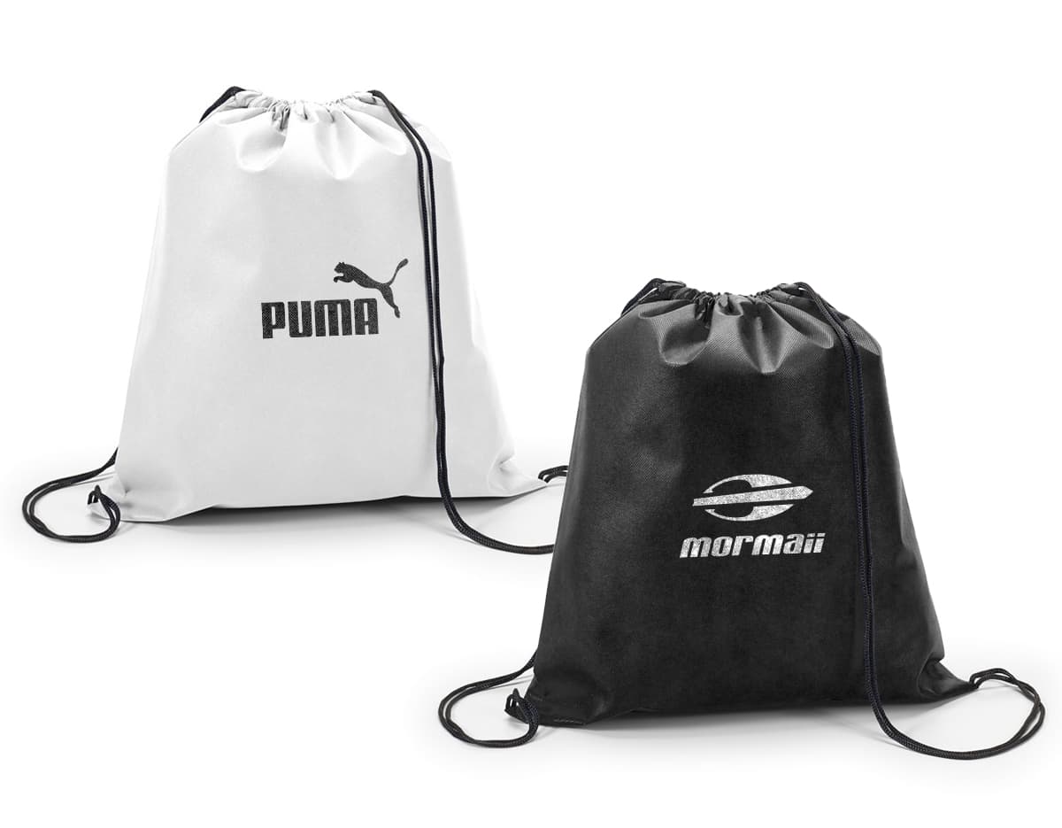 Kit com 6 porta copos em forma de círculos, na cor preta, com estampas geométricas em tons de branco e cinza. Kit com 6 porta copos em forma de círculos, na cor preta, com estampas geométricas em tons de branco e cinza.