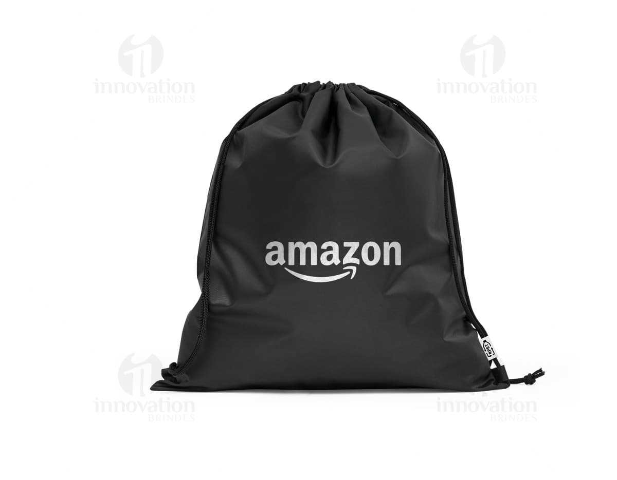 Sacola mochila feita de material rPET 190T com alças de 40 cm. Sacola mochila feita de material rPET 190T com alças de 40 cm.