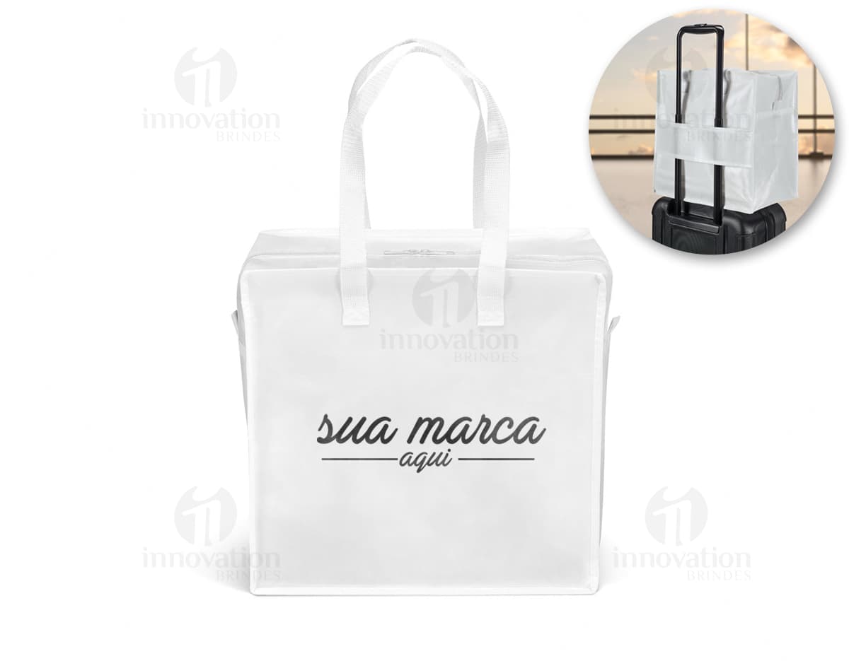 Kit com 6 porta copos de diferentes cores e estampas, em formato redondo e feitos de material resistente. Kit com 6 porta copos de diferentes cores e estampas, em formato redondo e feitos de material resistente.