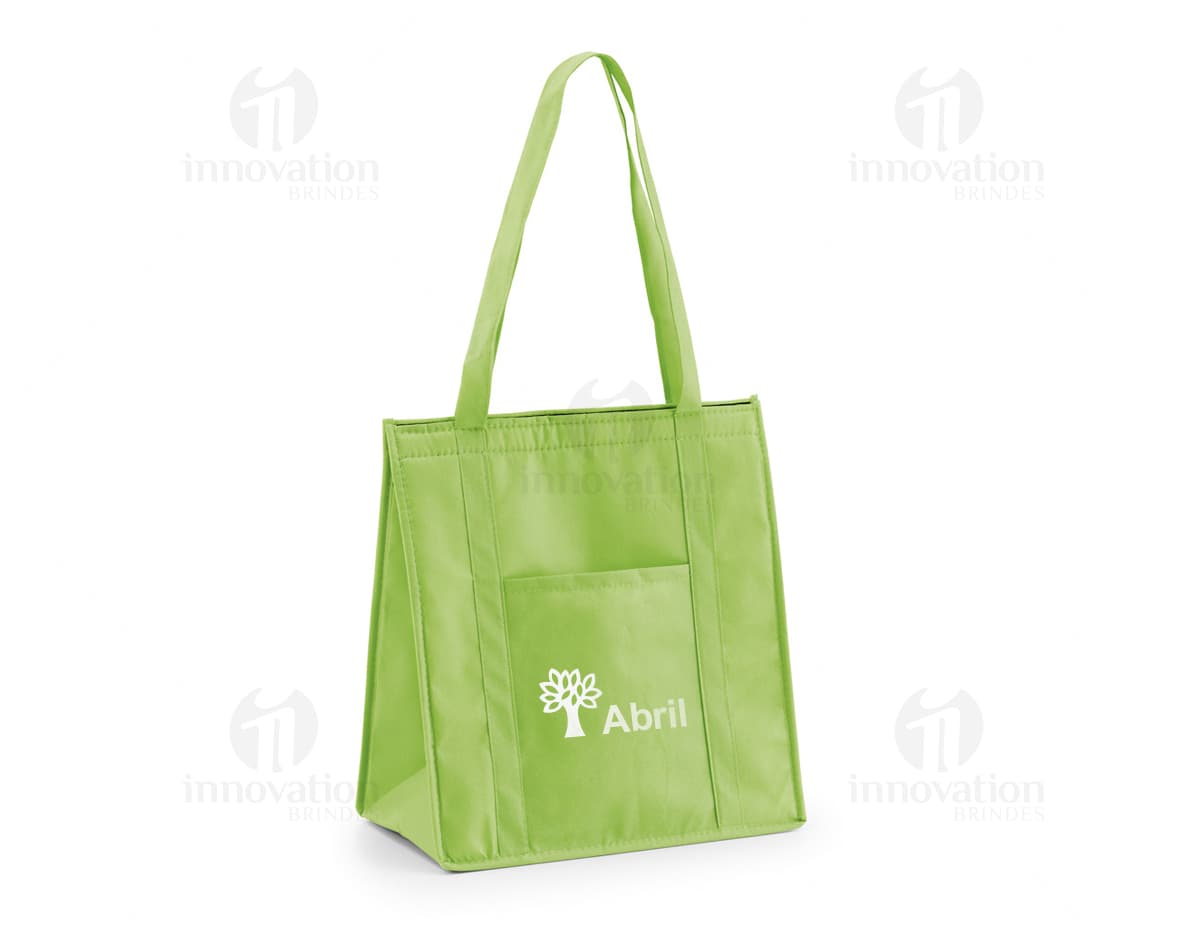 Bolsa térmica de tamanho 320 x 350 em cor neutra. Bolsa térmica de tamanho 320 x 350 em cor neutra.