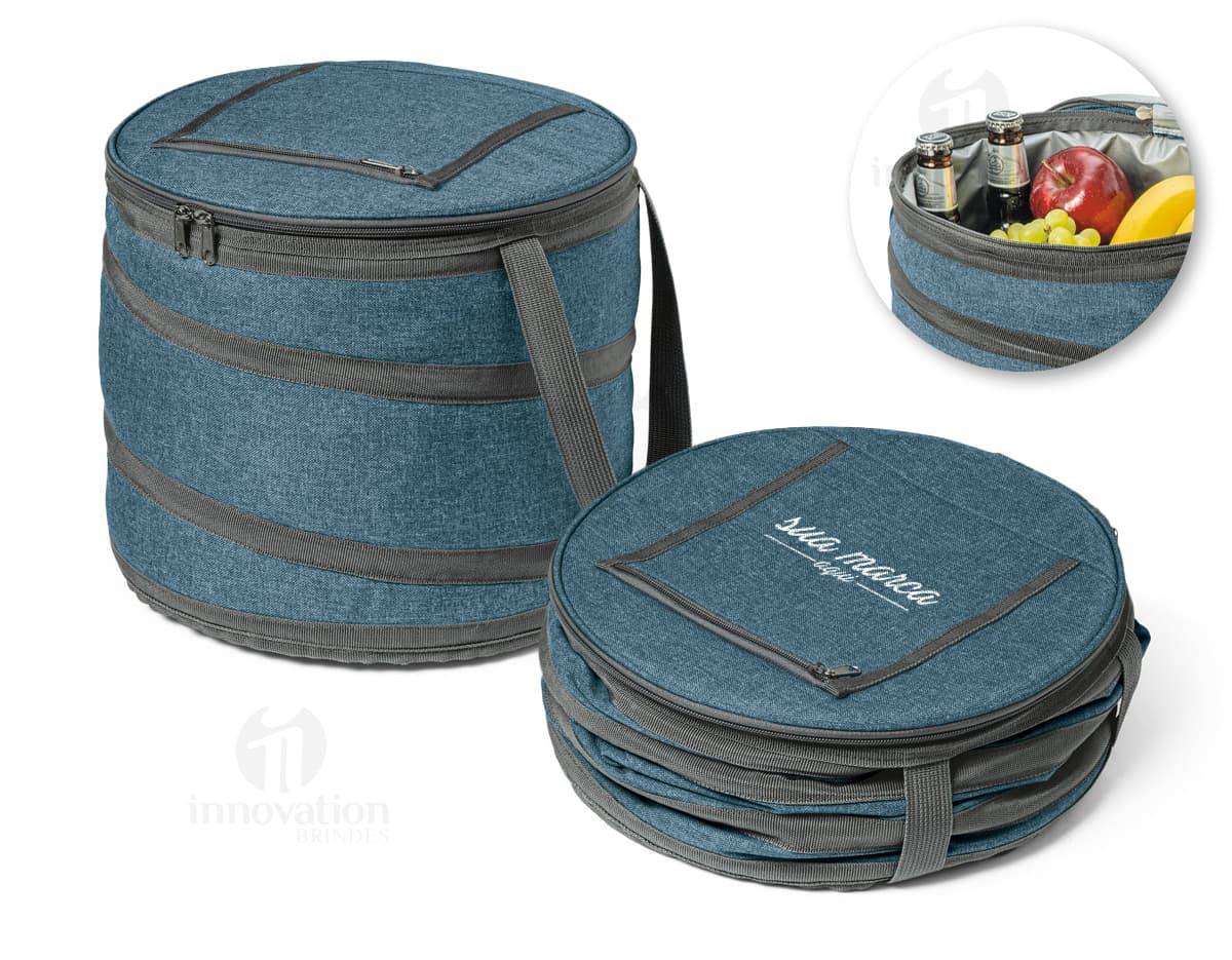 Bolsa térmica de 15 litros, fabricada em 600D PEVA, com dimensões de 300x260 milímetros. Bolsa térmica de 15 litros, fabricada em 600D PEVA, com dimensões de 300x260 milímetros.