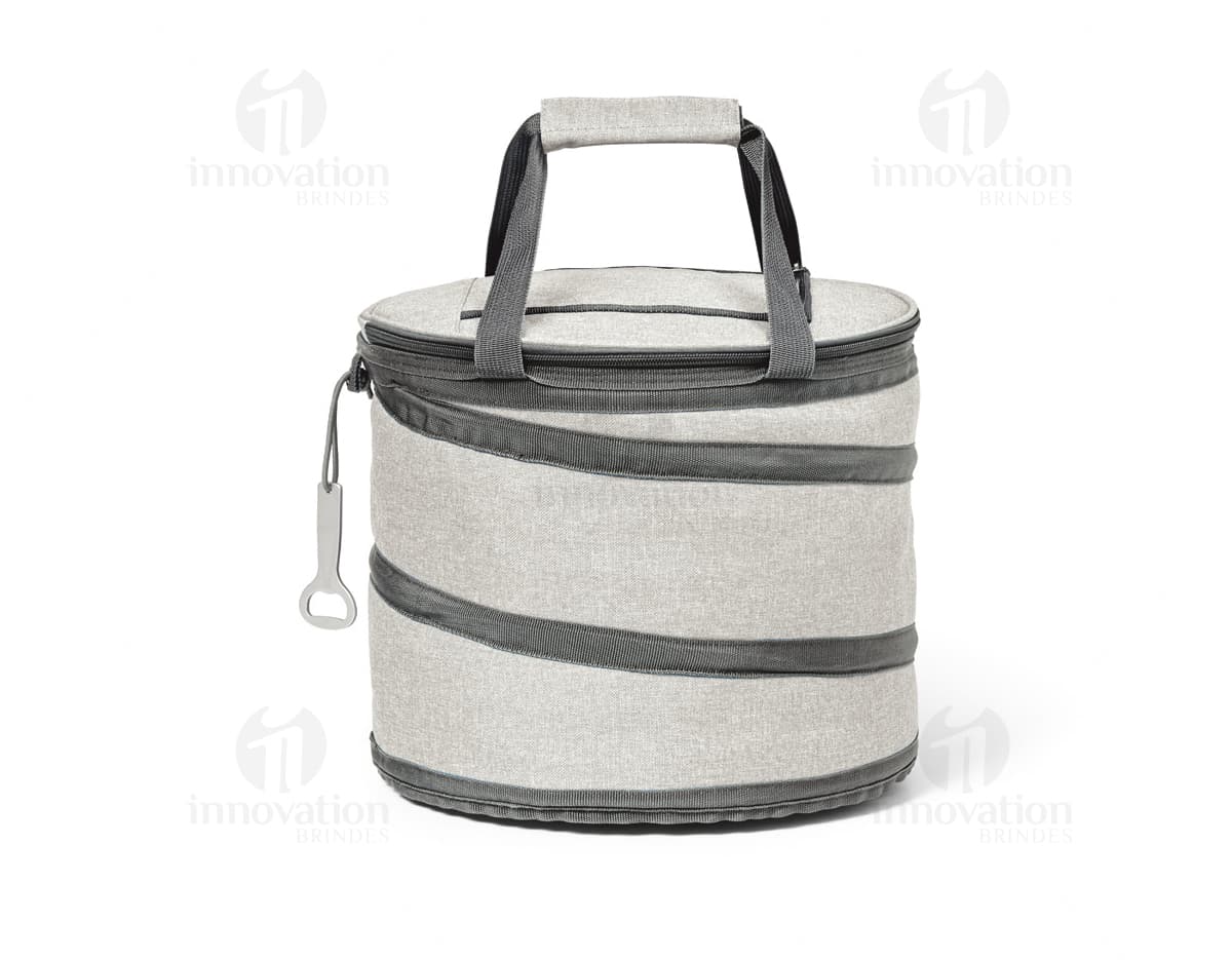 Bolsa térmica de 15 litros feita de 600D PEVA, com dimensões de 300x260. Bolsa térmica de 15 litros feita de 600D PEVA, com dimensões de 300x260.