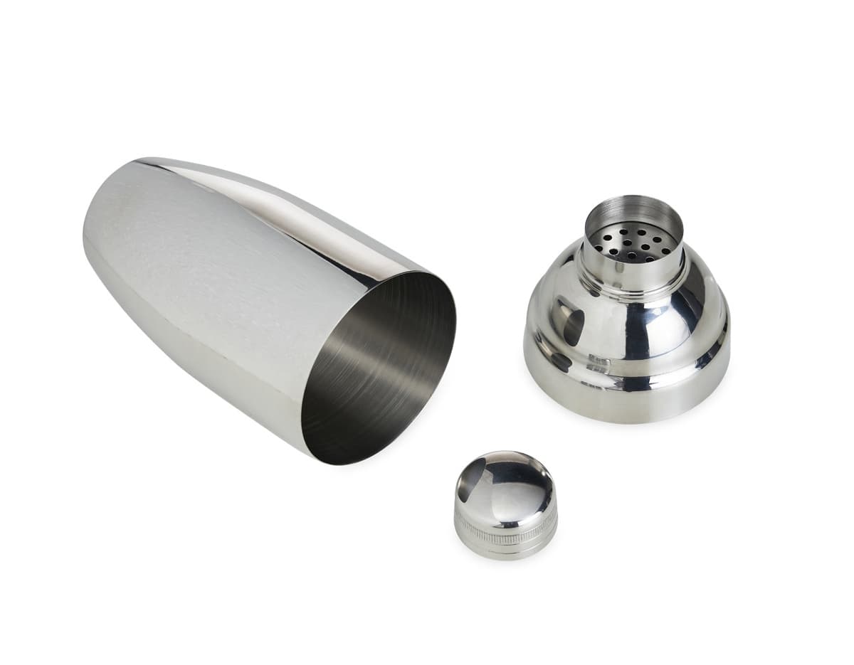 Coqueteleira de aço inoxidável com capacidade de 750ml. Coqueteleira de aço inoxidável com capacidade de 750ml.
