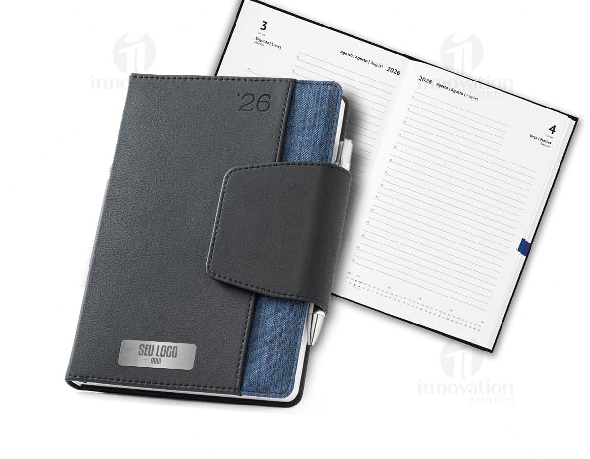 Kit com 6 porta copos em diferentes cores e estampas, feitos de material resistente e antiderrapante. Kit com 6 porta copos em diferentes cores e estampas, feitos de material resistente e antiderrapante.