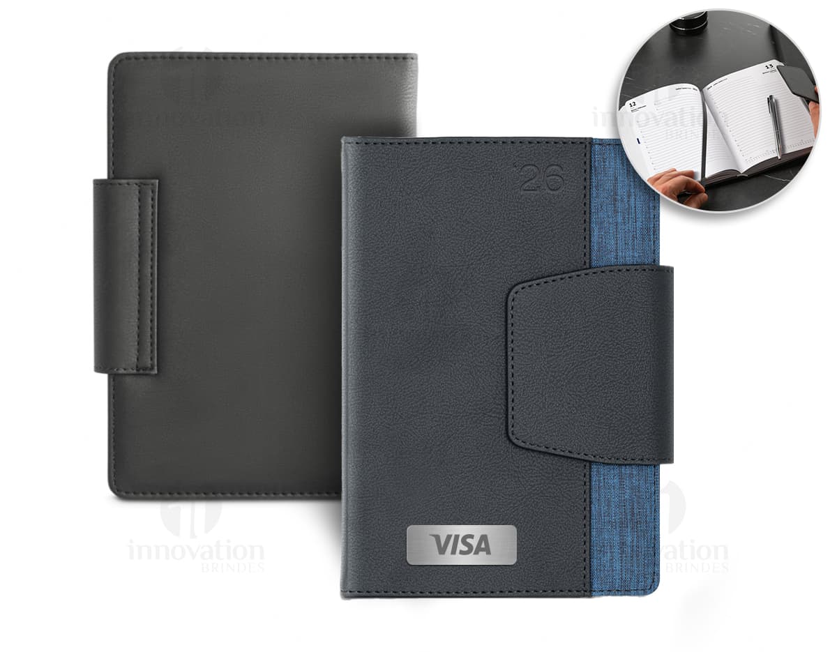 Kit com 6 porta copos em diferentes cores e estampas, feitos de material resistente e antiderrapante. Kit com 6 porta copos em diferentes cores e estampas, feitos de material resistente e antiderrapante.