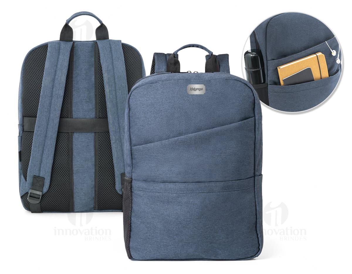 Mochila nylon poliéster para notebook com alças acolchoadas, compartimento principal e bolsos frontais para organização. Mochila nylon poliéster para notebook com alças acolchoadas, compartimento principal e bolsos frontais para organização.