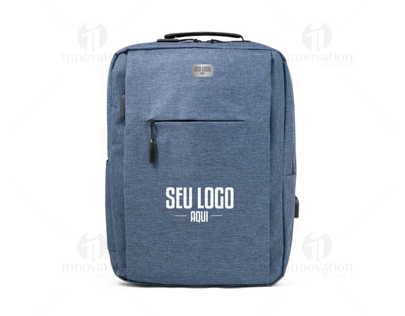 Kit com 6 porta copos em formato quadrado, feitos de material resistente e com estampas coloridas de animais selvagens.