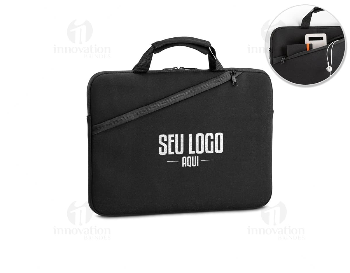 Mochila com 2 Rodas e Bolsos Laterais, ideal para transporte de bagagem e resistente, possui design moderno e prático para viagens ou uso diário. Fabricada em material resistente, possui alças confortáveis e rodinhas para facilitar o transporte. Mochila com 2 Rodas e Bolsos Laterais, ideal para transporte de bagagem e resistente, possui design moderno e prático para viagens ou uso diário. Fabricada em material resistente, possui alças confortáveis e rodinhas para facilitar o transporte.