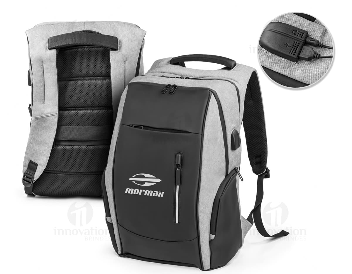 Produto: Kit com 6 porta copos. Os porta copos são redondos, de cores variadas e possuem estampas florais. Estão organizados lado a lado sobre uma superfície branca e lisa. Produto: Kit com 6 porta copos. Os porta copos são redondos, de cores variadas e possuem estampas florais. Estão organizados lado a lado sobre uma superfície branca e lisa.