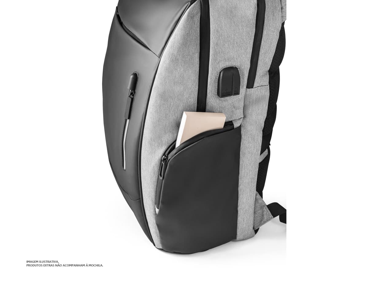 Produto: Kit com 6 porta copos. Os porta copos são redondos, de cores variadas e possuem estampas florais. Estão organizados lado a lado sobre uma superfície branca e lisa. Produto: Kit com 6 porta copos. Os porta copos são redondos, de cores variadas e possuem estampas florais. Estão organizados lado a lado sobre uma superfície branca e lisa.