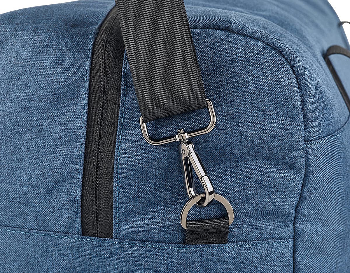 Mochila MOTION design irreverente 600D em destaque. Mochila MOTION design irreverente 600D em destaque.