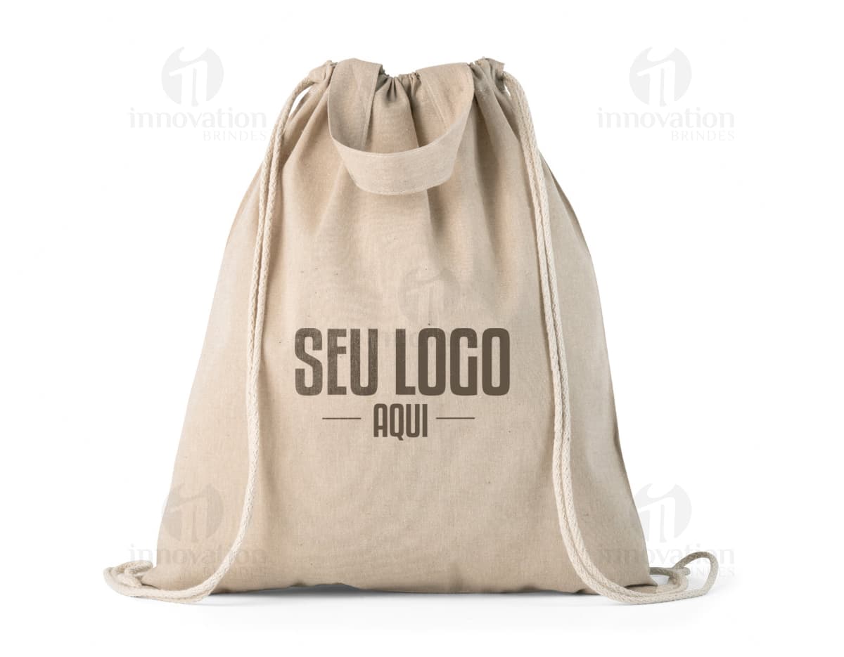 Kit com 6 porta copos em diferentes cores e estampas. Kit com 6 porta copos em diferentes cores e estampas.