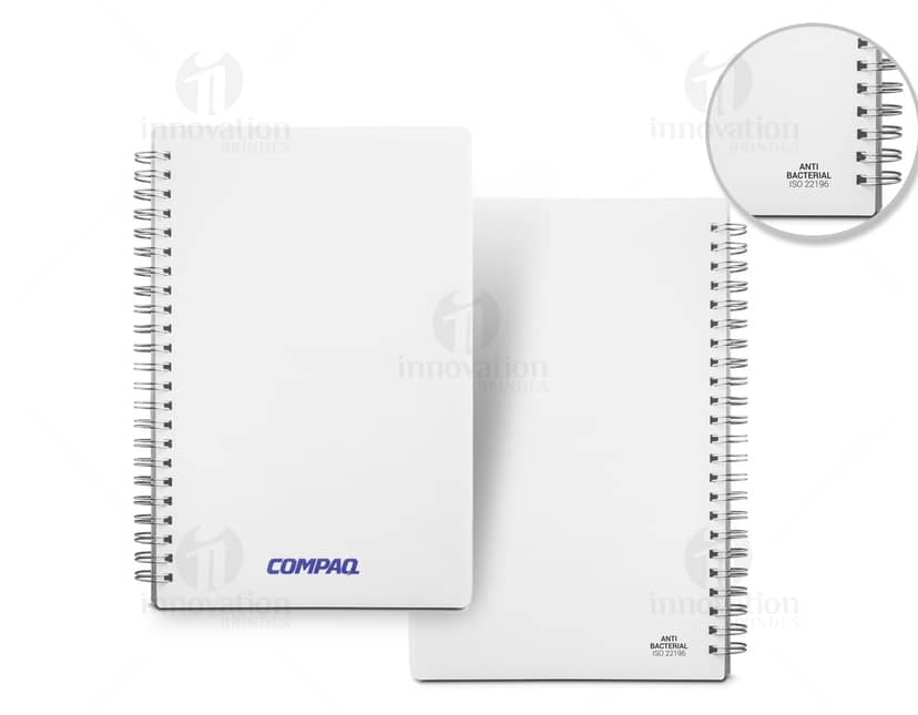 Caderno A5 PP antibacteriano com 80 folhas.