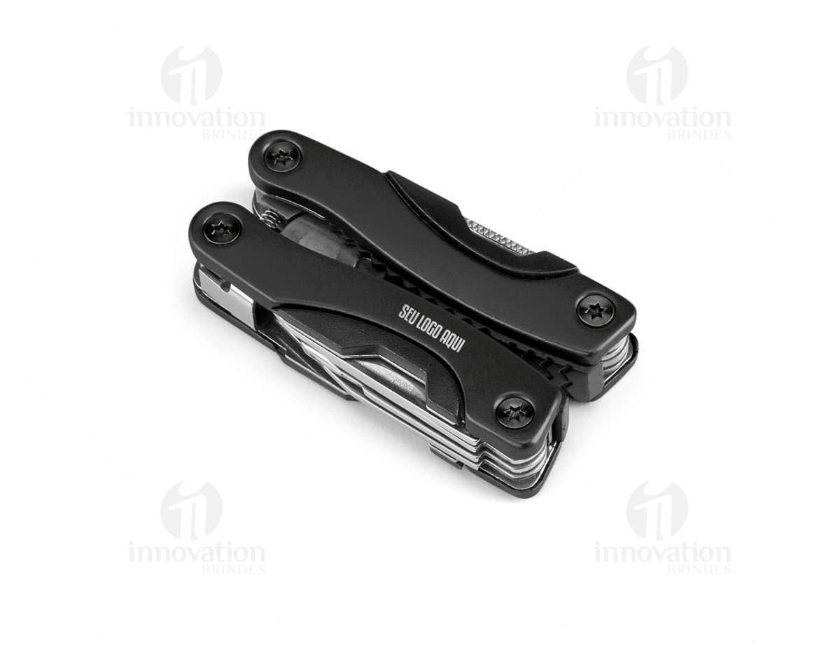 Bolsa térmica de 470 x 305 mm em cores neutras, com alça ajustável e fecho de zíper. Bolsa térmica de 470 x 305 mm em cores neutras, com alça ajustável e fecho de zíper.