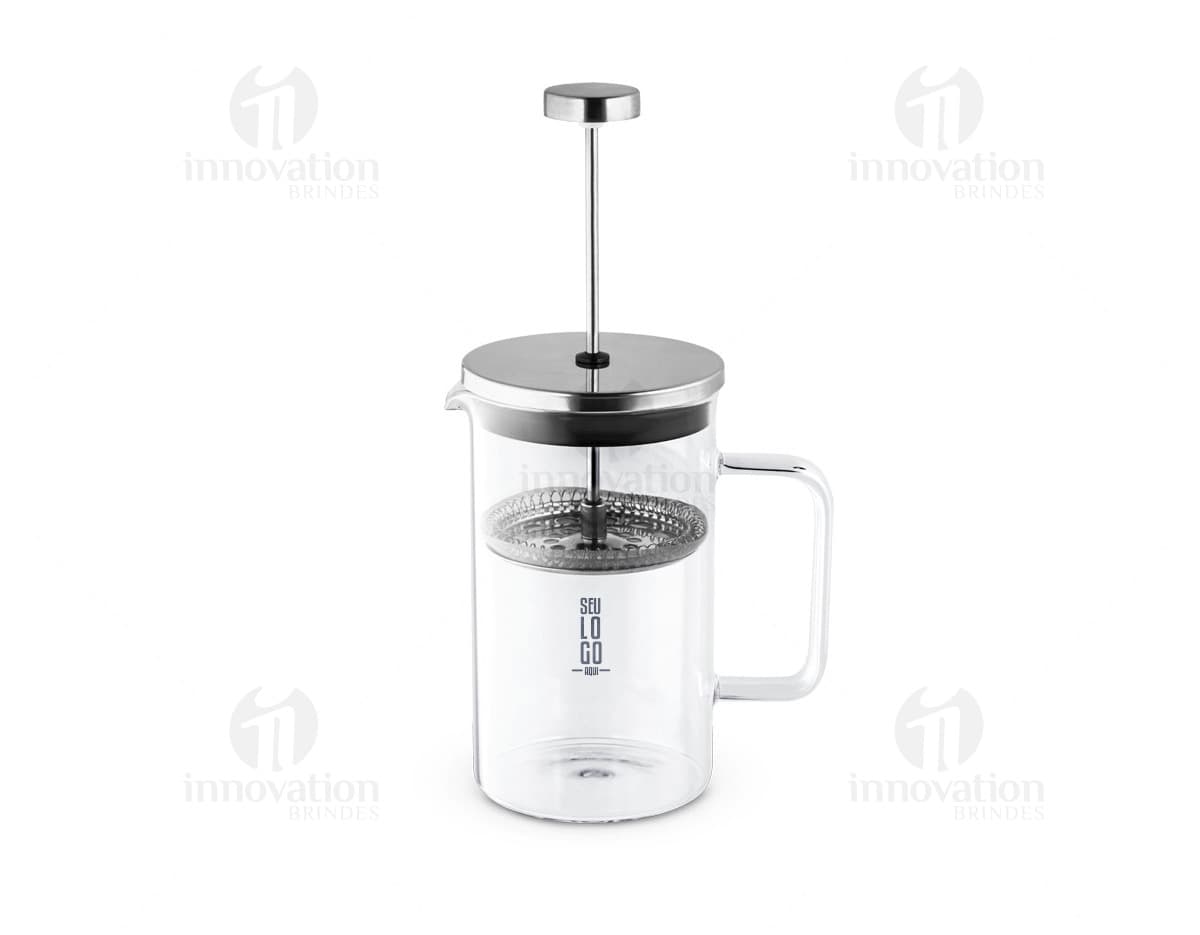 Copo espremedor de 500ml transparente com design moderno e prático. Copo espremedor de 500ml transparente com design moderno e prático.