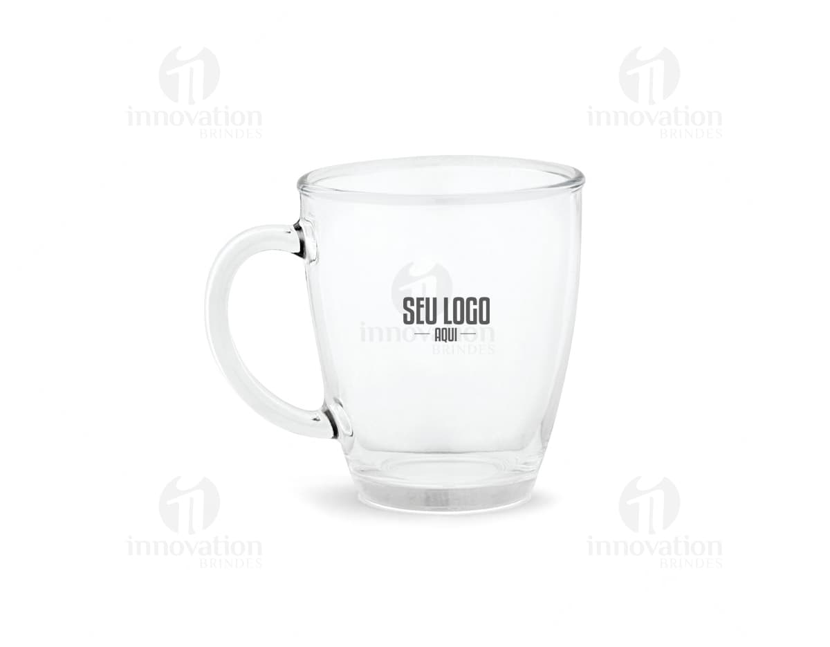 Kit com 6 porta copos em forma de abacaxi, feitos de cerâmica branca com detalhes dourados. Kit com 6 porta copos em forma de abacaxi, feitos de cerâmica branca com detalhes dourados.