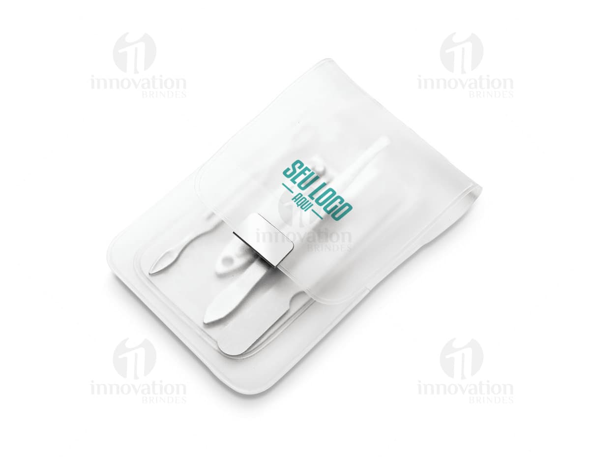 Kit com 6 porta copos em cores vibrantes e design moderno. Os porta copos são feitos de material resistente e possuem acabamento brilhante. Kit com 6 porta copos em cores vibrantes e design moderno. Os porta copos são feitos de material resistente e possuem acabamento brilhante.