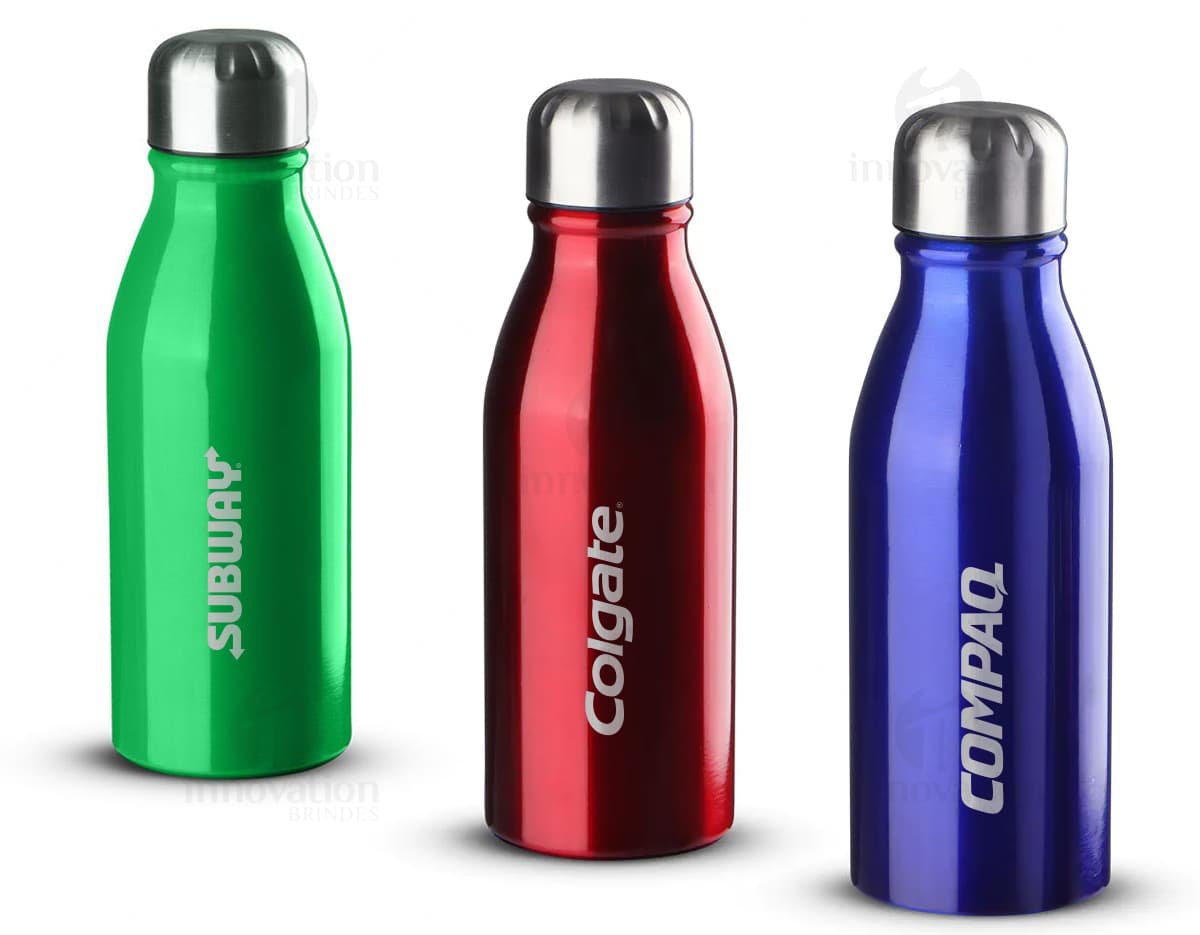 Kit com 6 porta copos em diferentes cores e estampas. Kit com 6 porta copos em diferentes cores e estampas.