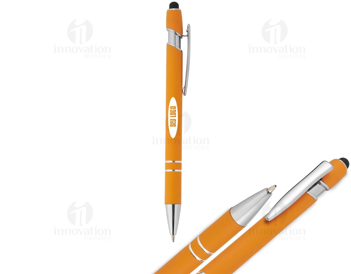 Caneta metálica touch em tom de prata, com ponta touch screen e detalhes em preto. Caneta metálica touch em tom de prata, com ponta touch screen e detalhes em preto.