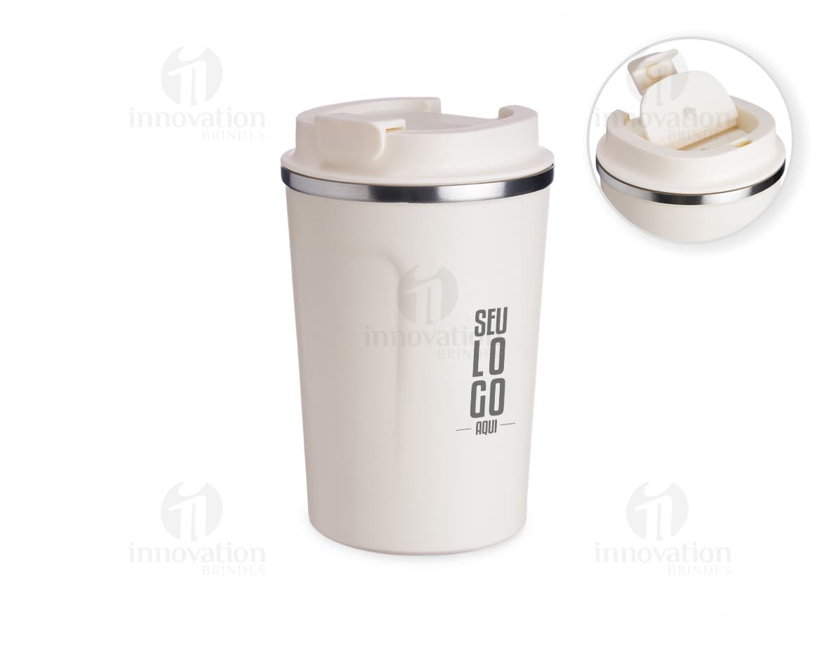 Copo viagem dobrável de silicone com capacidade para 400ml. Copo viagem dobrável de silicone com capacidade para 400ml.