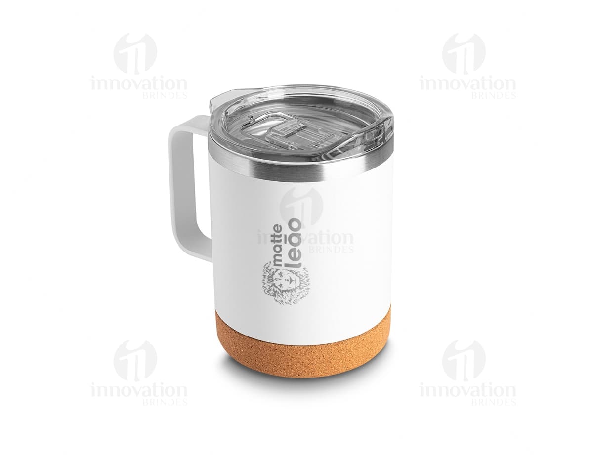 Kit com 6 porta copos em formato quadrado, de material resistente e com estampas coloridas de diferentes padronagens geométricas. Kit com 6 porta copos em formato quadrado, de material resistente e com estampas coloridas de diferentes padronagens geométricas.