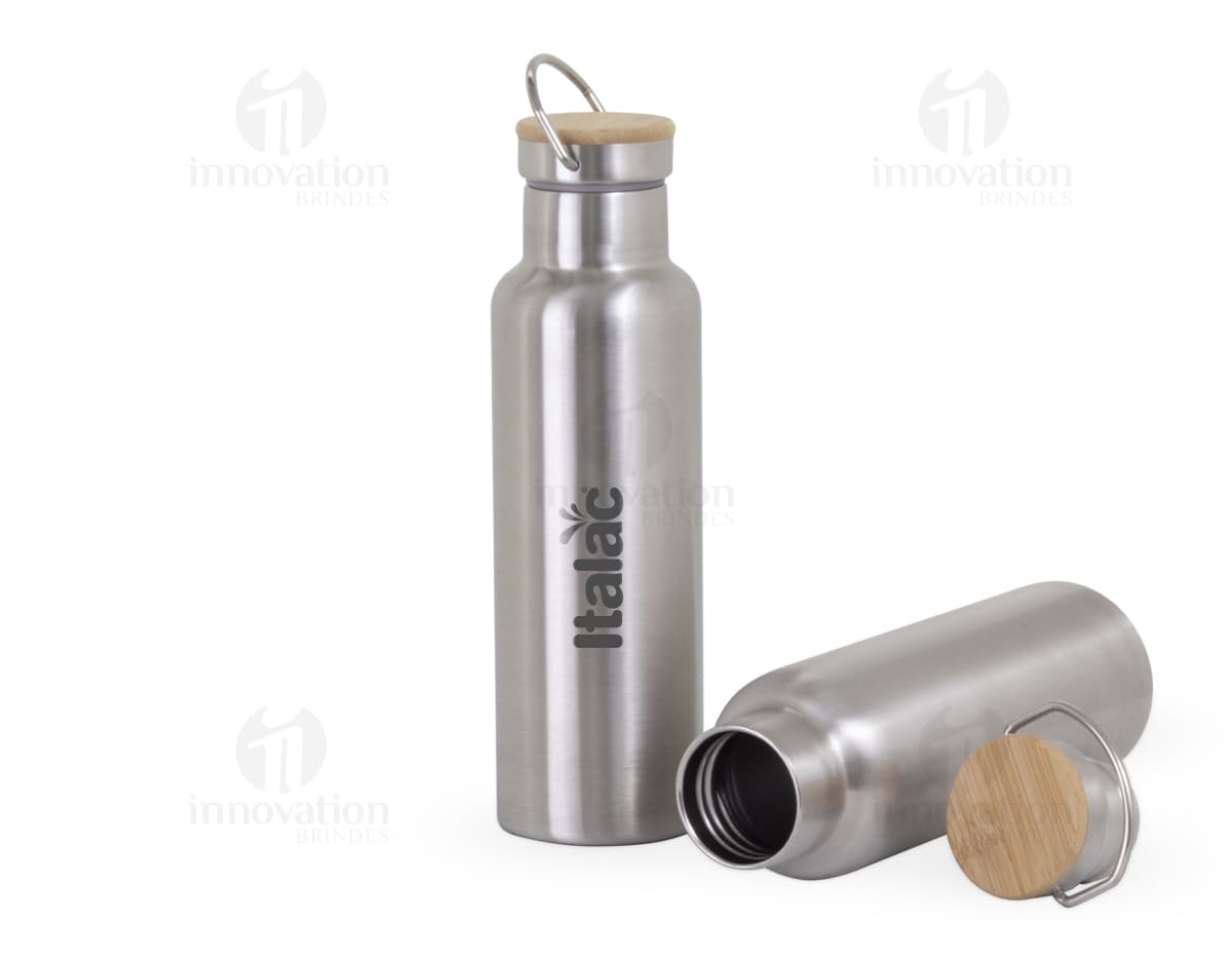 Kit com 6 porta copos em tons de azul e cinza, com estampas geométricas variadas. Cada porta copo tem formato quadrado e é feito de material resistente e de alta qualidade. Ideal para proteger superfícies de possíveis manchas e arranhões. Kit com 6 porta copos em tons de azul e cinza, com estampas geométricas variadas. Cada porta copo tem formato quadrado e é feito de material resistente e de alta qualidade. Ideal para proteger superfícies de possíveis manchas e arranhões.