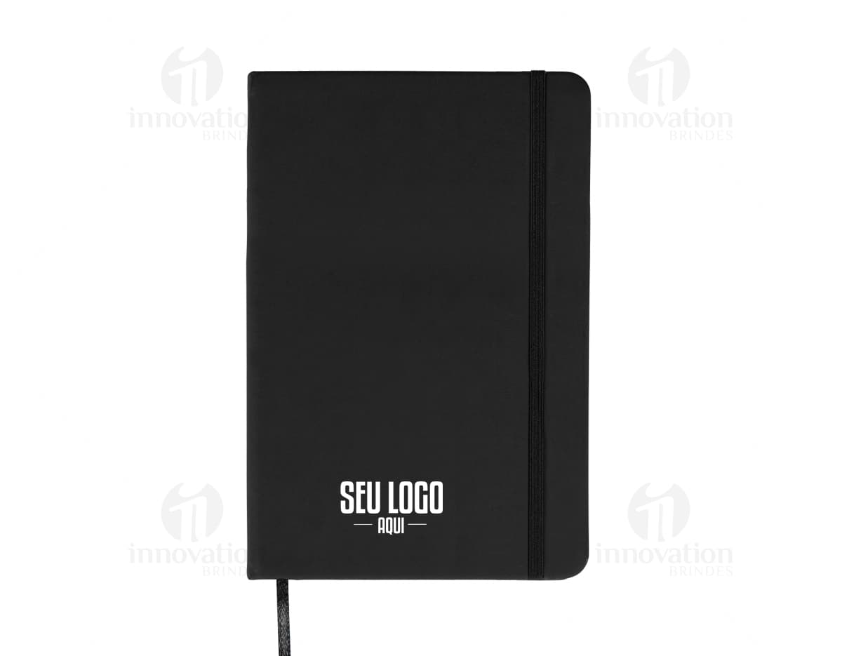 Kit com 6 porta copos em formato circular, feitos de silicone resistente. Cada porta copo possui um desenho de paisagem em preto e branco. Kit com 6 porta copos em formato circular, feitos de silicone resistente. Cada porta copo possui um desenho de paisagem em preto e branco.