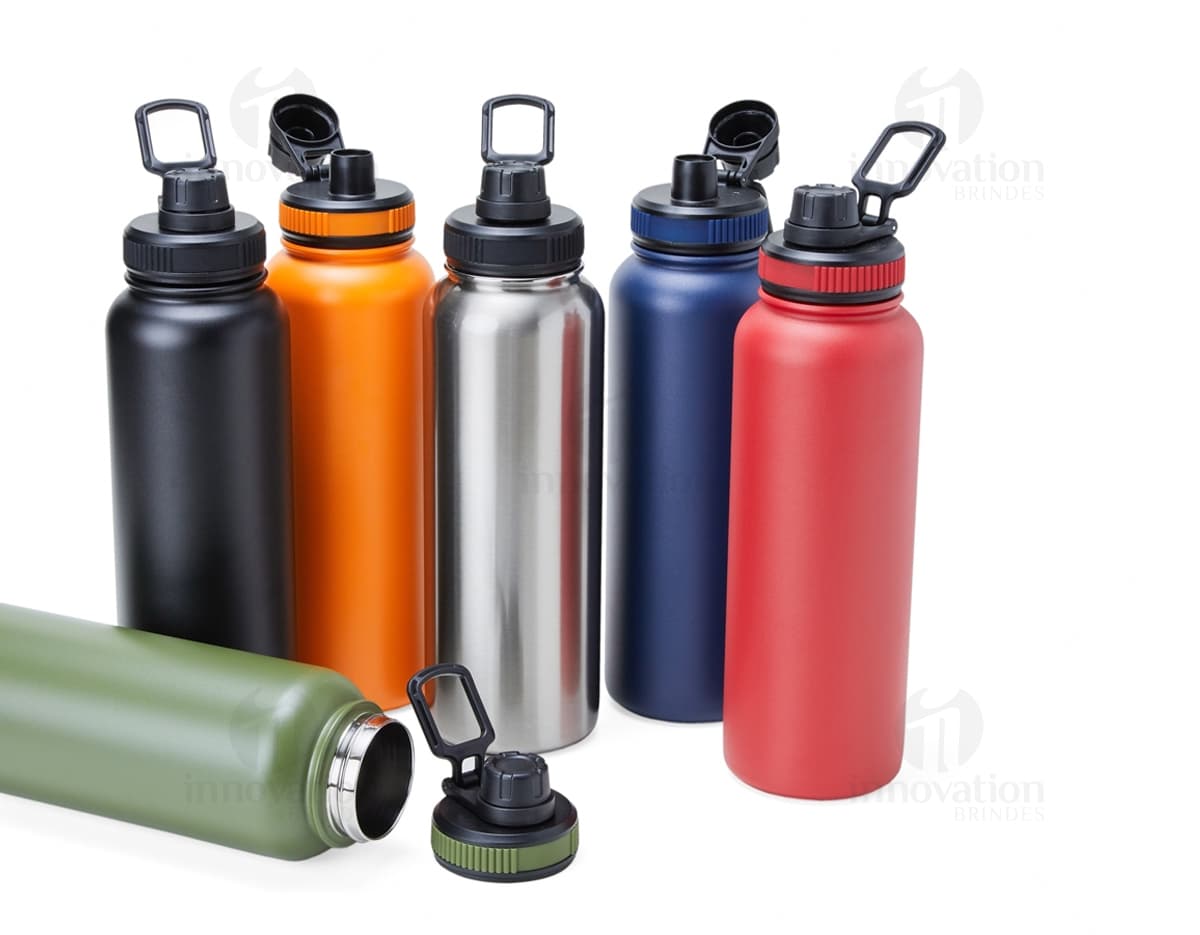 Seis porta copos personalizados com design moderno e colorido, feitos de material resistente para proteger sua mesa ou superfície de manchas e danos causados por líquidos derramados. Seis porta copos personalizados com design moderno e colorido, feitos de material resistente para proteger sua mesa ou superfície de manchas e danos causados por líquidos derramados.