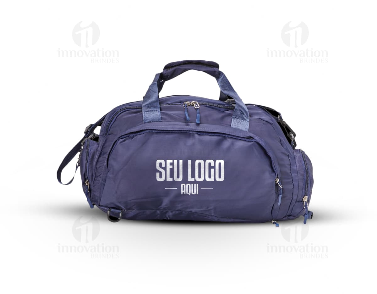 Bolsa esportiva dobrável em cor preta, possui alças ajustáveis e fecho de zíper. Bolsa esportiva dobrável em cor preta, possui alças ajustáveis e fecho de zíper.
