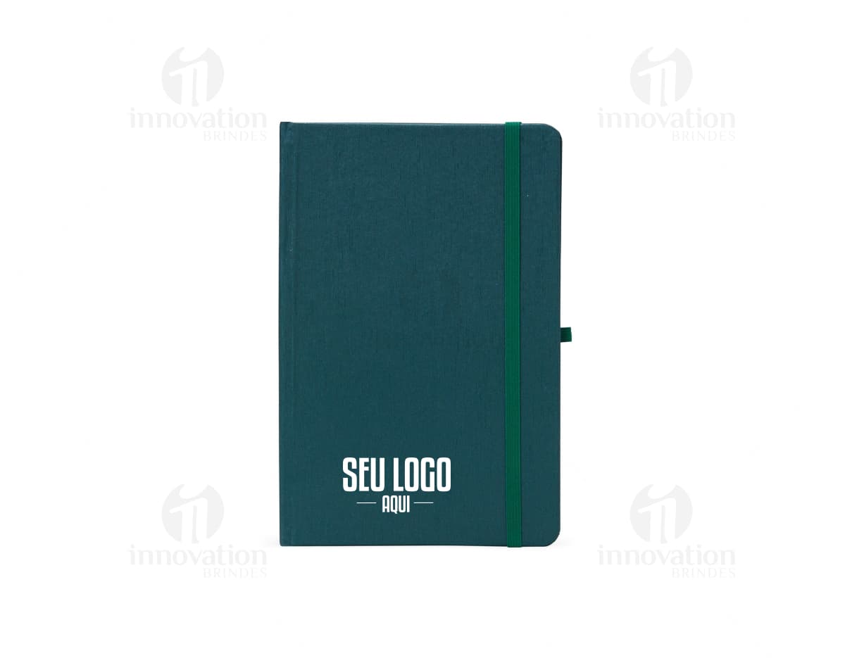 Kit com 6 porta copos em formato redondo, feitos de cortiça. Cada porta copo possui um desenho de uma folha de planta em tons de verde e marrom. Kit com 6 porta copos em formato redondo, feitos de cortiça. Cada porta copo possui um desenho de uma folha de planta em tons de verde e marrom.