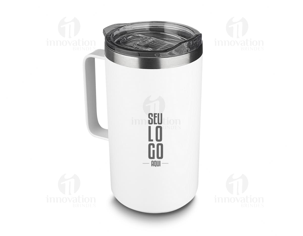 Caneca de Bambu 300ml em fundo branco. Caneca de Bambu 300ml em fundo branco.