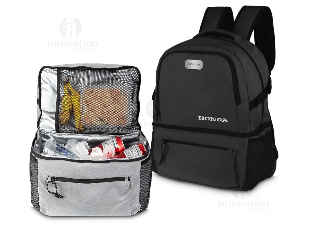 Kit com 6 porta copos em tons de azul e branco, com estampa de flores e folhas. Kit com 6 porta copos em tons de azul e branco, com estampa de flores e folhas.