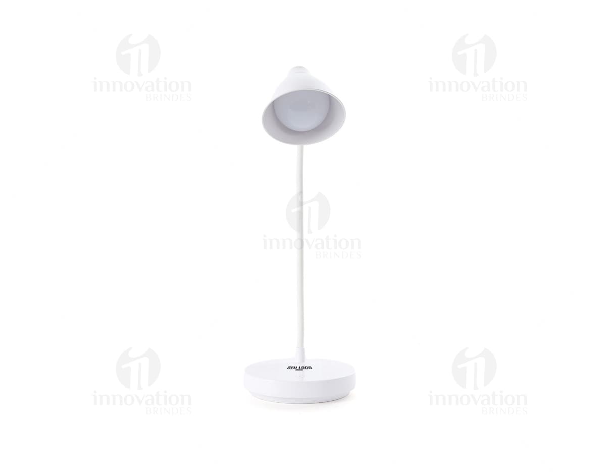 Kit com 6 porta copos decorativos em formato circular, cada um com estampa de desenhos coloridos e abstratos. Os porta copos possuem uma camada de cortiça na parte de baixo para evitar escorregões. Kit com 6 porta copos decorativos em formato circular, cada um com estampa de desenhos coloridos e abstratos. Os porta copos possuem uma camada de cortiça na parte de baixo para evitar escorregões.