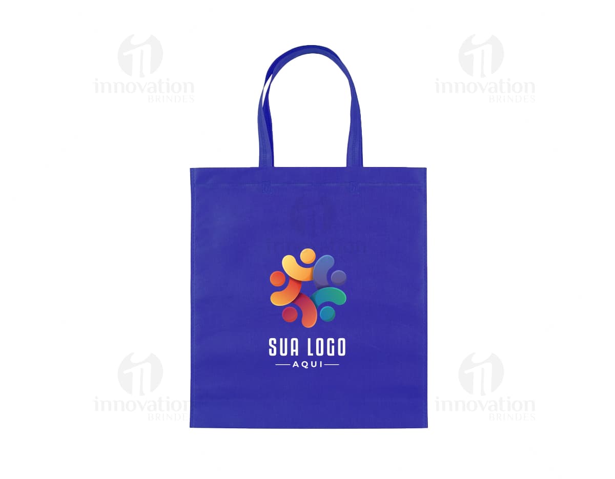 Foto de um kit com 6 porta copos. Os porta copos são feitos de material resistente e possuem diferentes estampas coloridas, ideais para proteger a superfície de mesas e móveis. Foto de um kit com 6 porta copos. Os porta copos são feitos de material resistente e possuem diferentes estampas coloridas, ideais para proteger a superfície de mesas e móveis.