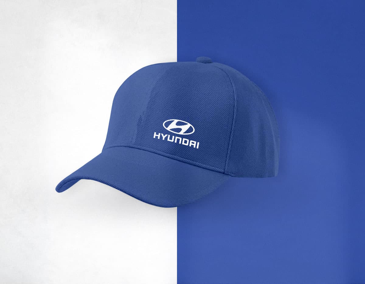 Kit com 6 porta copos em material de madeira com estampas coloridas e desenhos abstratos. Cada porta copo mede aproximadamente 10 centímetros de diâmetro. Kit com 6 porta copos em material de madeira com estampas coloridas e desenhos abstratos. Cada porta copo mede aproximadamente 10 centímetros de diâmetro.