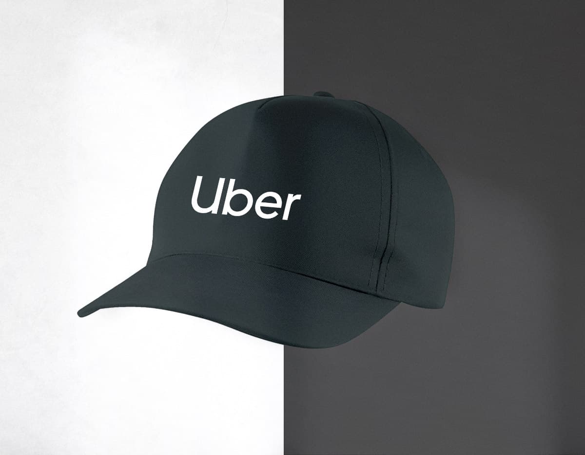 Kit com 6 porta copos em formato redondo, feitos de material resistente e com estampas coloridas de frutas tropicais. Kit com 6 porta copos em formato redondo, feitos de material resistente e com estampas coloridas de frutas tropicais.