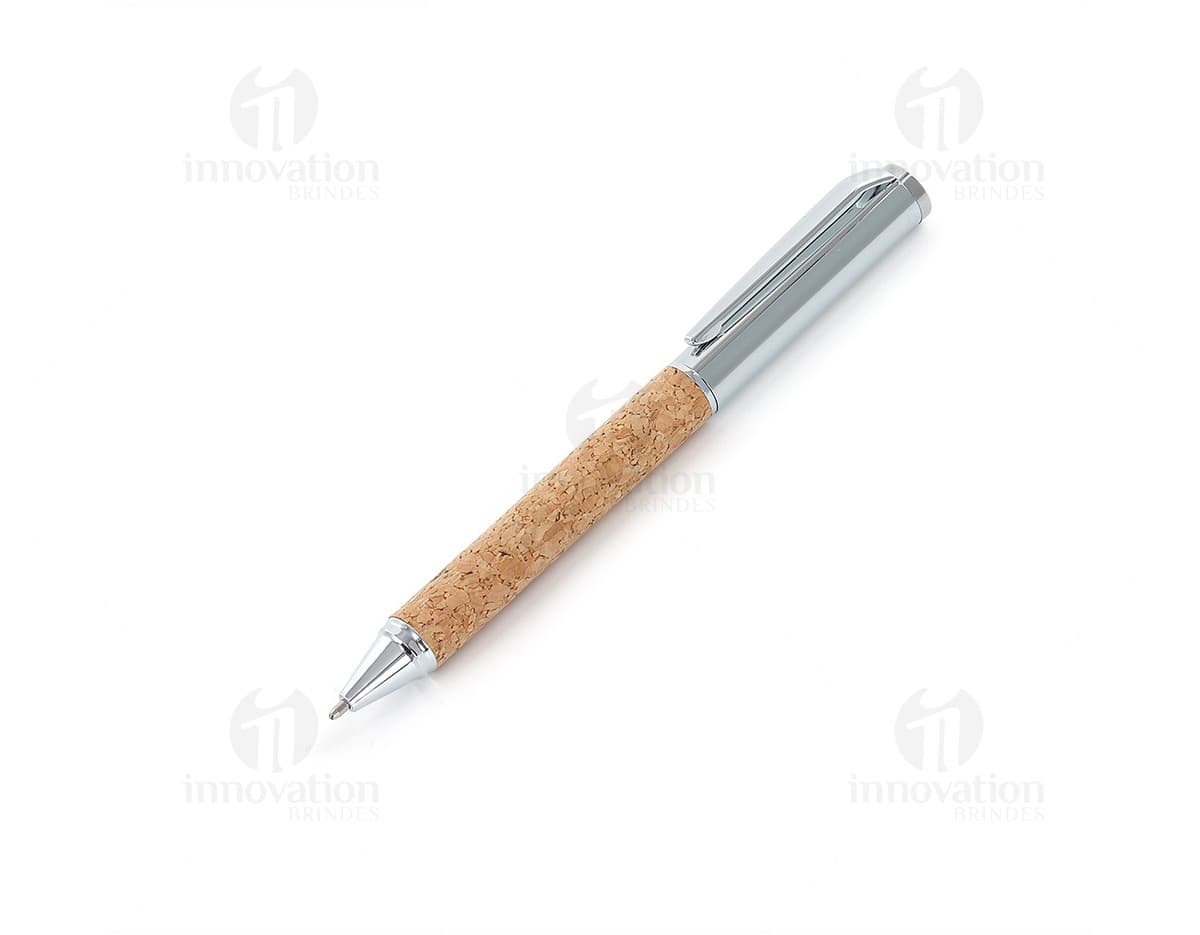 Kit com 6 porta copos (descanso de copos) com estampa de folhas verdes sobre fundo branco. Kit com 6 porta copos (descanso de copos) com estampa de folhas verdes sobre fundo branco.