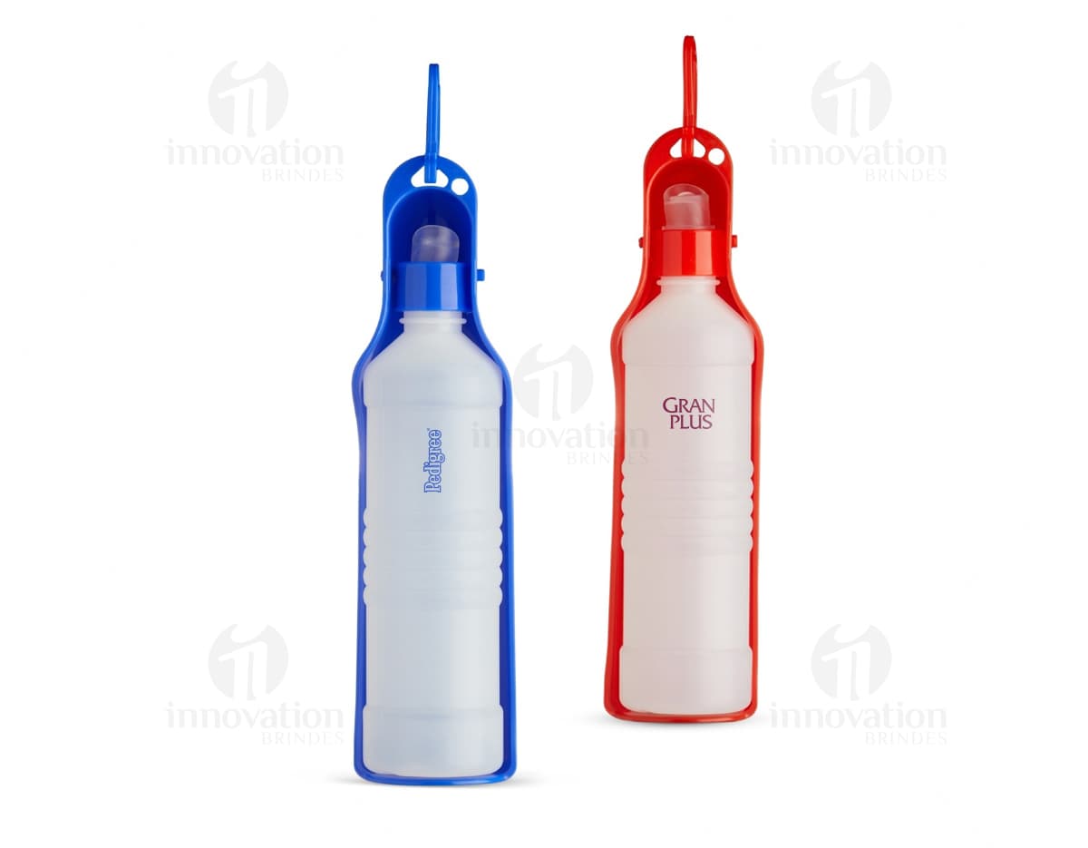Kit com 6 porta copos em diferentes estampas geométricas e coloridas. Kit com 6 porta copos em diferentes estampas geométricas e coloridas.