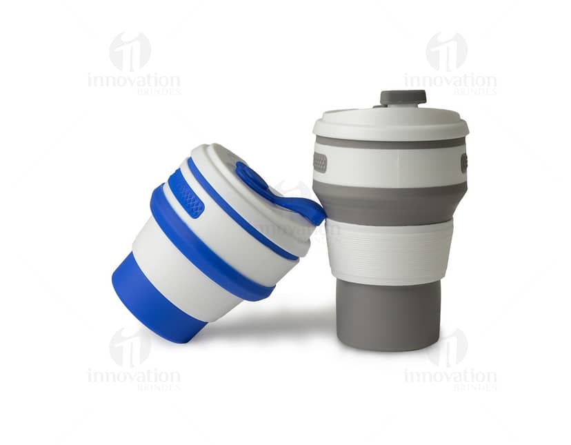 Kit com 6 porta copos em formato redondo, cada um com uma estampa diferente de animais da floresta. Os porta copos são feitos de material resistente e possuem uma borda elevada para evitar derramamentos de líquidos. Perfeito para decorar a mesa e proteger superfícies de manchas e arranhões.