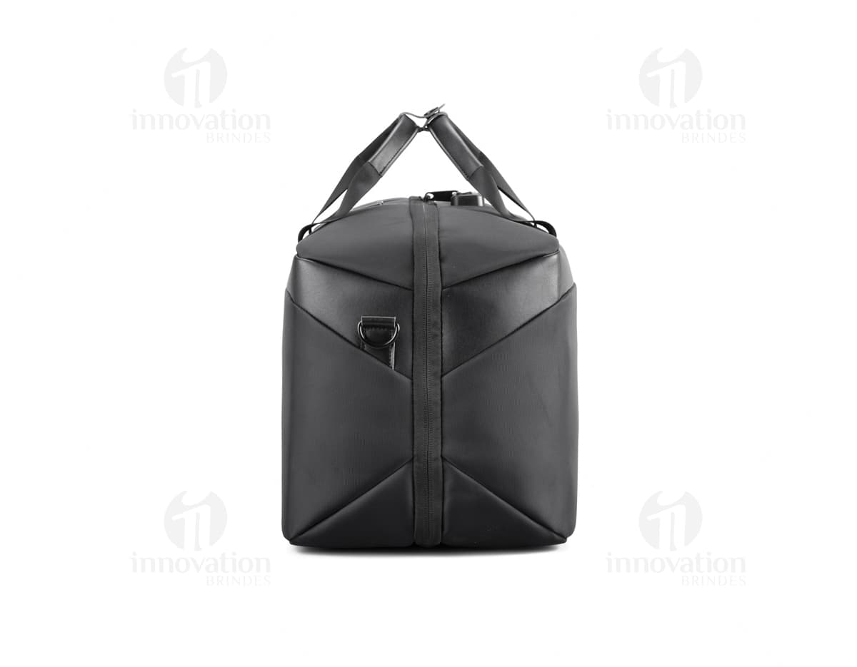 Kit com 6 porta copos em diferentes cores e formatos. Kit com 6 porta copos em diferentes cores e formatos.