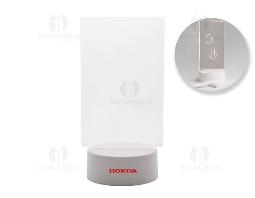Videodisk, container, device, soap dispenser, buzzer, object, dispenser, computer, technology, loudspeaker, signaling device, blank, digital, paper, button, graphic, equipment, empty, symbol, box, clean, 3d, system, metal, design, render, modern, cup, black, sign, shiny, element, disk, disc, steel, objects, media, label, space, drink, plastic, template, close, data, business, copy, office, liquid, circle, toilet, glass, hygiene, single, domestic, music, backgrounds, open, information, audio, health, food, cover, toiletry, metallic, note, reflection, nobody - Luminária Led de Mesa.