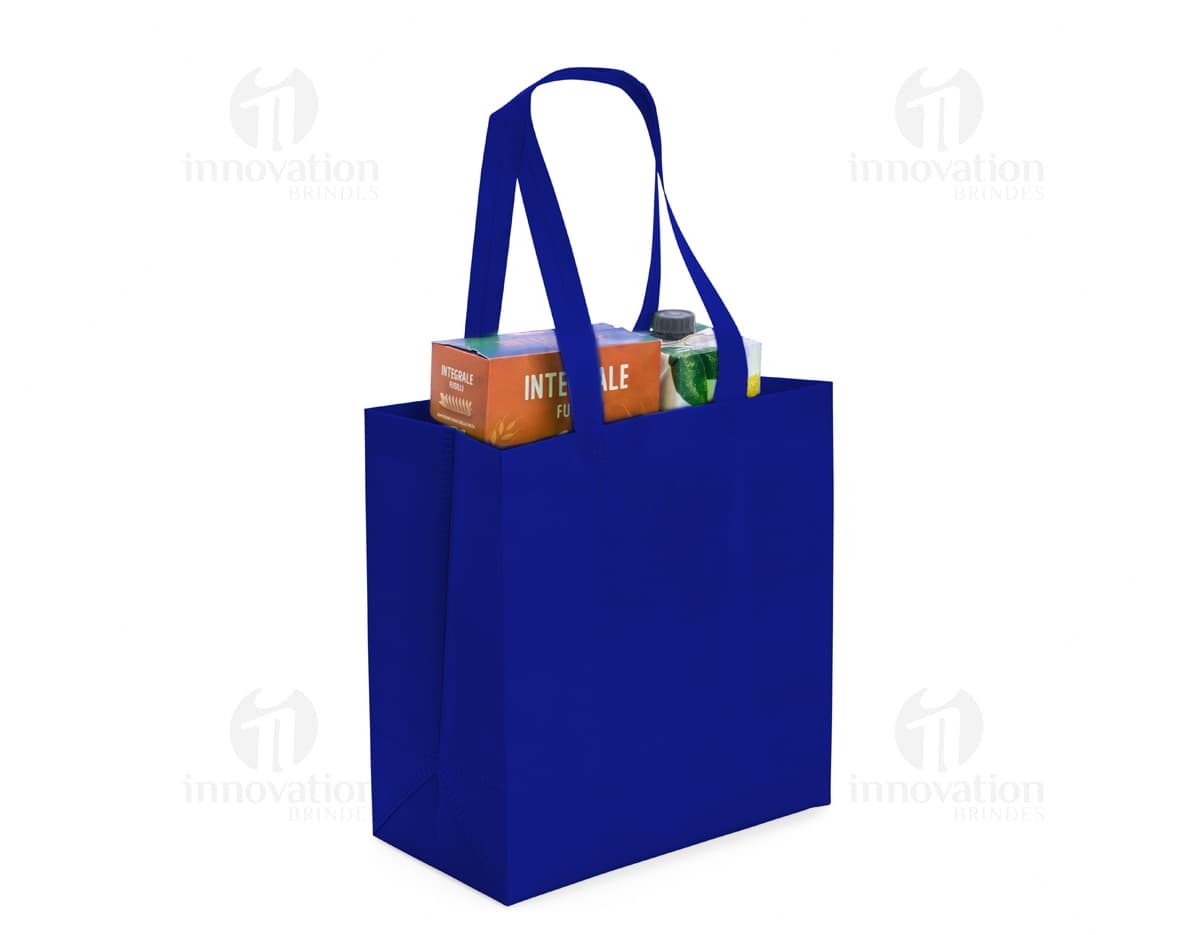 Kit com 6 porta copos em formato redondo, feito de material resistente e estampado com diferentes desenhos de frutas tropicais. Kit com 6 porta copos em formato redondo, feito de material resistente e estampado com diferentes desenhos de frutas tropicais.