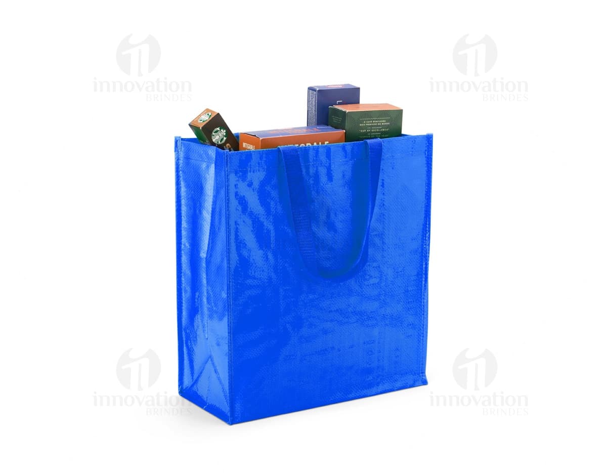 Kit com 6 porta copos em formato circular, de diferentes cores e estampas. Os porta copos são feitos de um material resistente e possuem uma base antiderrapante. Kit com 6 porta copos em formato circular, de diferentes cores e estampas. Os porta copos são feitos de um material resistente e possuem uma base antiderrapante.