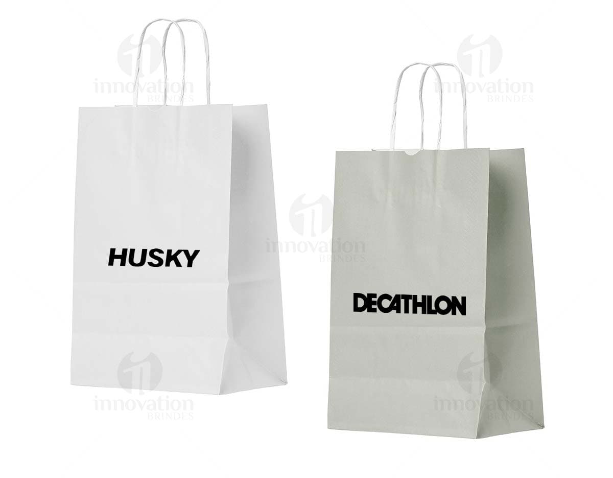 Kit com 6 porta copos em diferentes cores e estampas. Kit com 6 porta copos em diferentes cores e estampas.