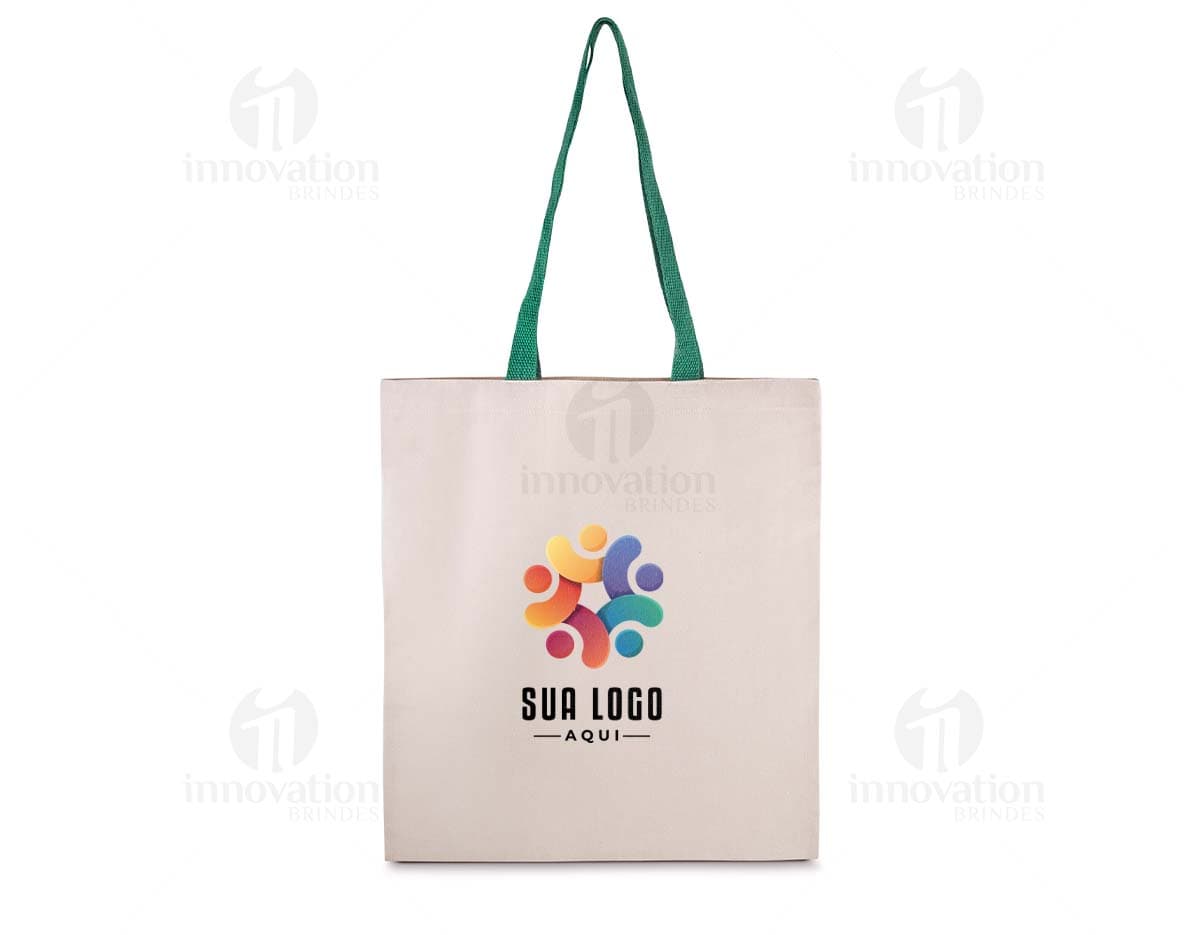 Kit com 6 porta copos em formato quadrado, feitos de madeira e decorados com estampas coloridas de animais marinhos. Cada porta copo possui um suporte antiderrapante na parte de baixo para evitar escorregões. Kit com 6 porta copos em formato quadrado, feitos de madeira e decorados com estampas coloridas de animais marinhos. Cada porta copo possui um suporte antiderrapante na parte de baixo para evitar escorregões.