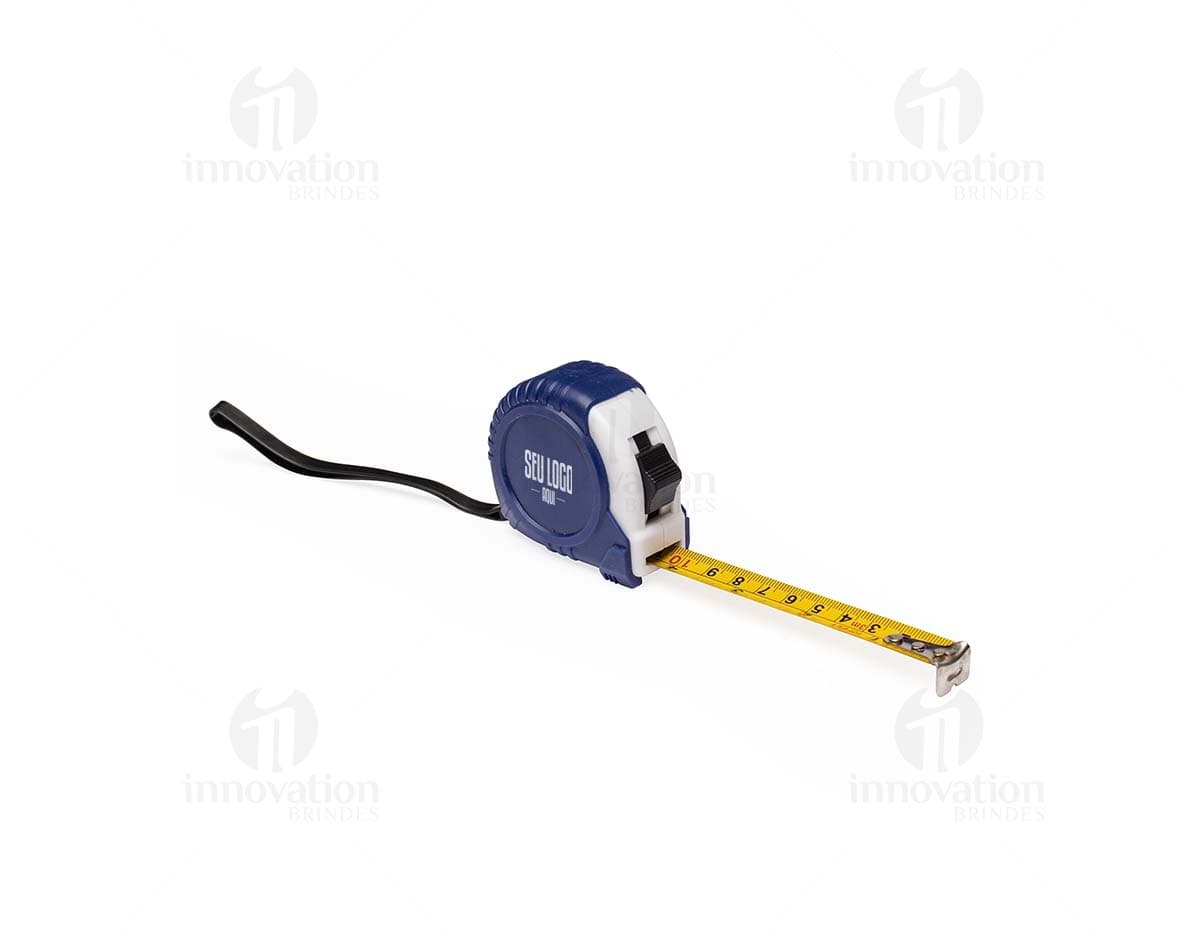 Kit com 6 porta copos em diferentes cores e estampas, feitos de material resistente. Kit com 6 porta copos em diferentes cores e estampas, feitos de material resistente.