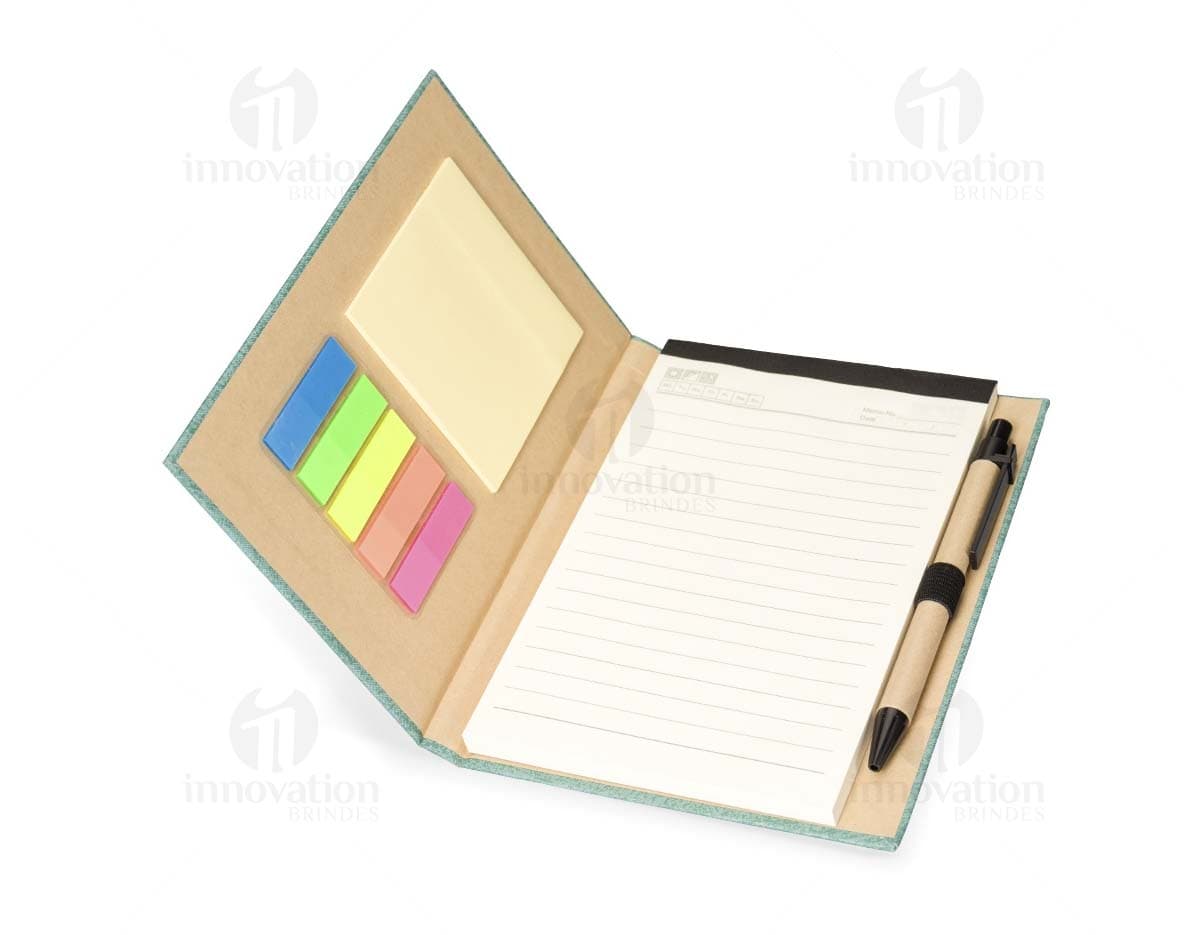 Kit com 6 porta copos em formato redondo, feitos de material resistente e com estampas coloridas de mandalas. Kit com 6 porta copos em formato redondo, feitos de material resistente e com estampas coloridas de mandalas.