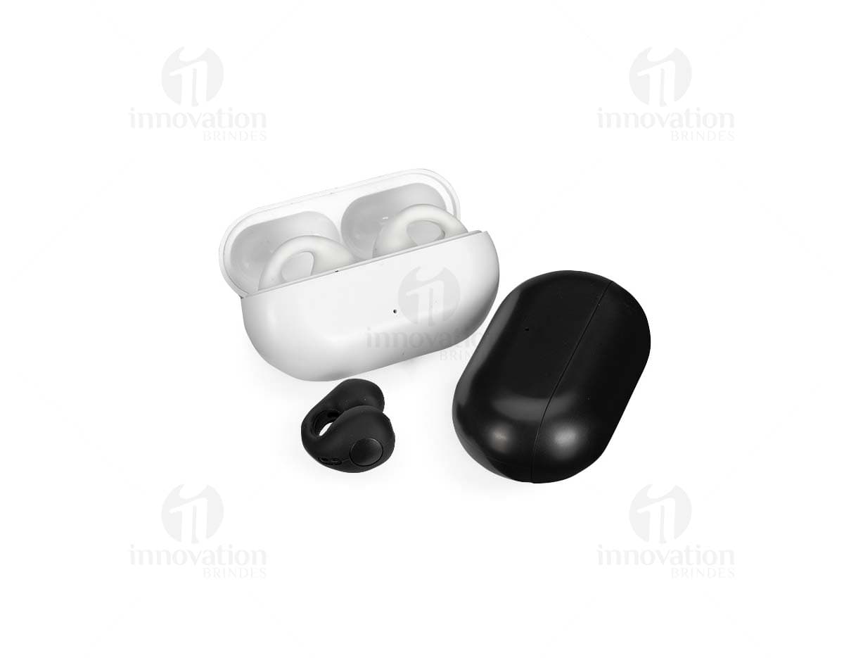 Kit com 6 porta copos em formato redondo e em cores variadas. Cada porta copo possui um design diferente com estampas abstratas. Kit com 6 porta copos em formato redondo e em cores variadas. Cada porta copo possui um design diferente com estampas abstratas.
